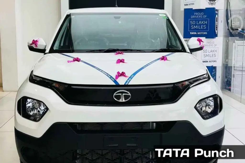 Tata punch on road price 