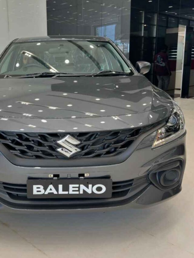 Maruti Baleno top features in हिंदी;